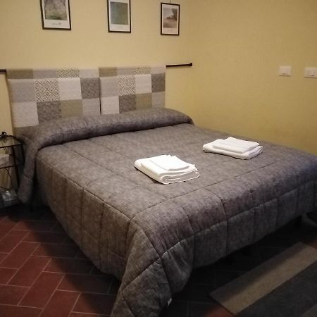 Casa Vacanze Le Rose Ariccia Esterno foto