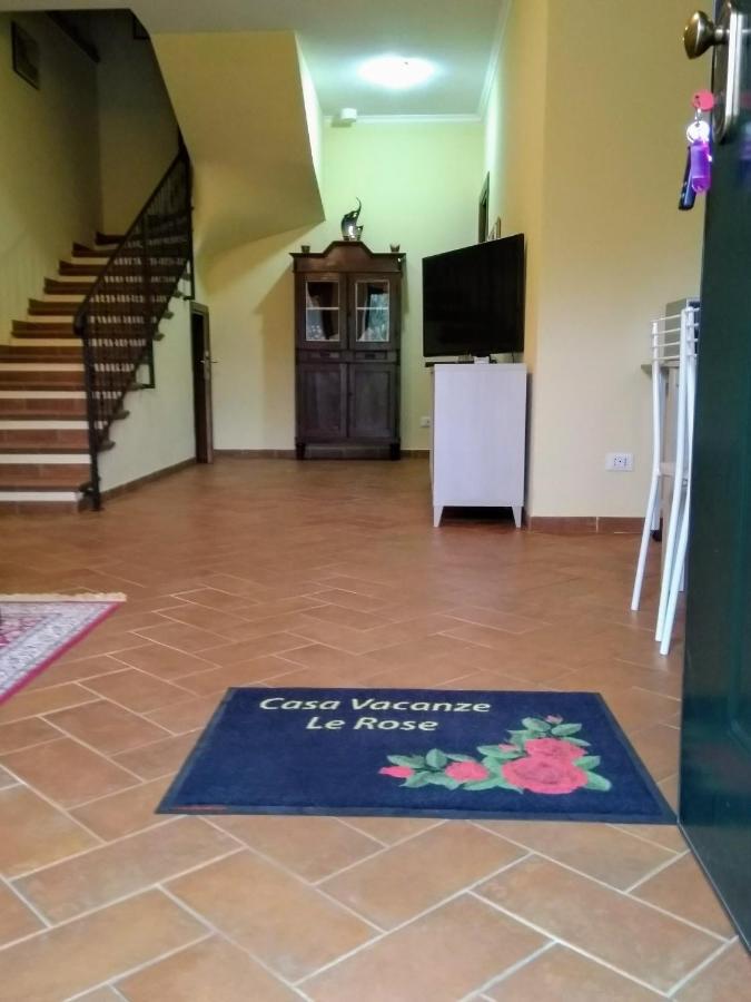 Casa Vacanze Le Rose Ariccia Esterno foto